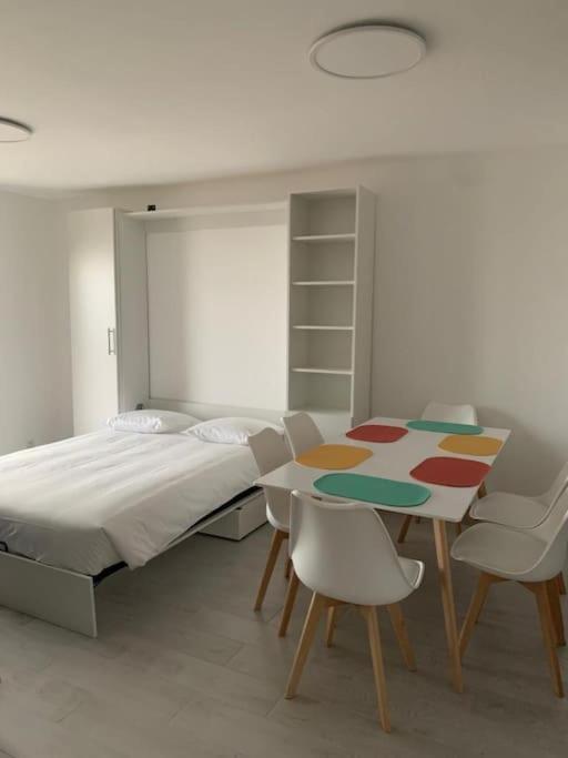 Appartement Tout Confort & Parking بوزولي المظهر الخارجي الصورة