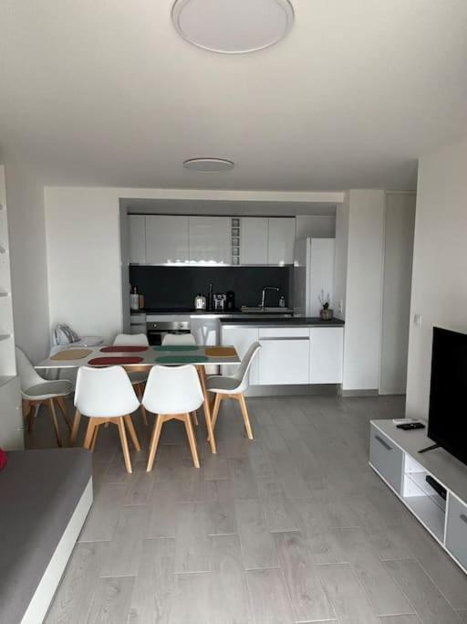 Appartement Tout Confort & Parking بوزولي المظهر الخارجي الصورة