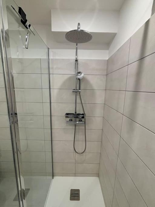 Appartement Tout Confort & Parking بوزولي المظهر الخارجي الصورة